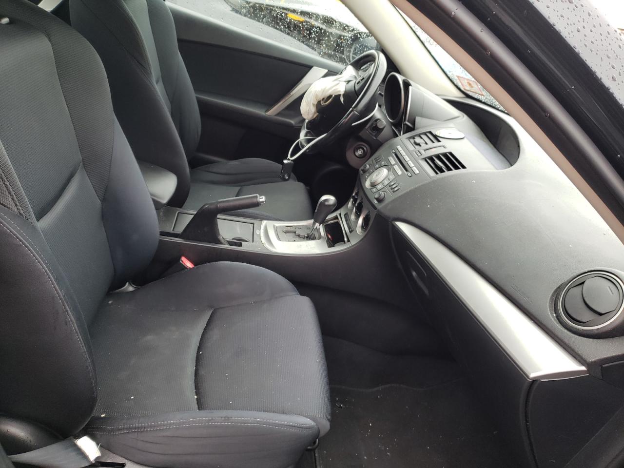 Photo 5 from auction – 2010 MAZDA 3 S with VIN JM1BL1S62A1176602