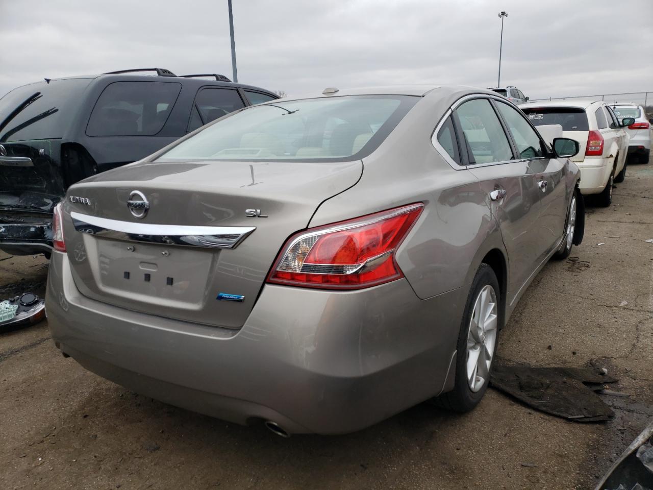 Photo 4 from auction – 2013 NISSAN ALTIMA 2.5 with VIN 1N4AL3AP6DN564243