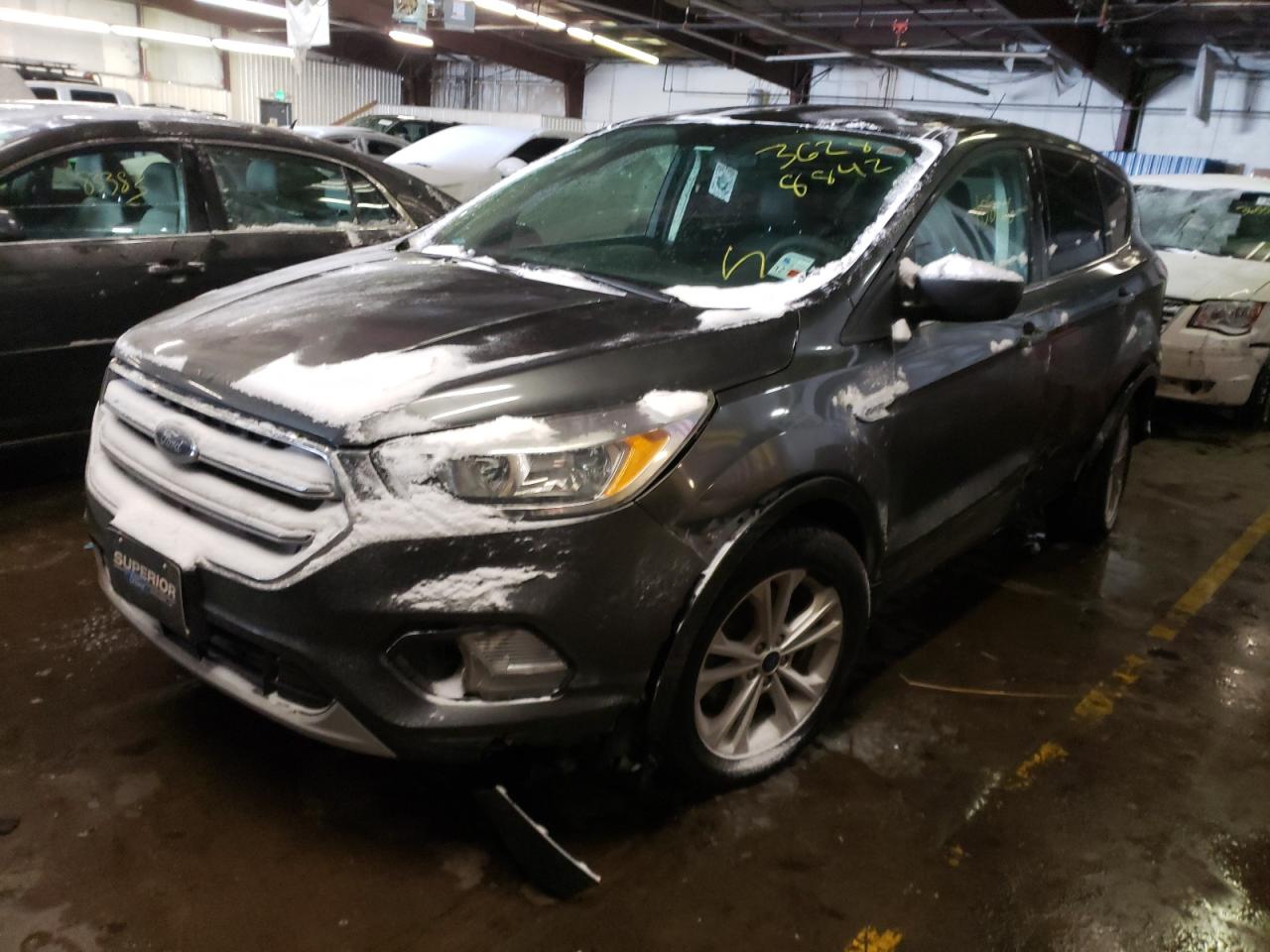 Photo 2 from auction – 2017 FORD ESCAPE SE with VIN 1FMCU0GD9HUA53984