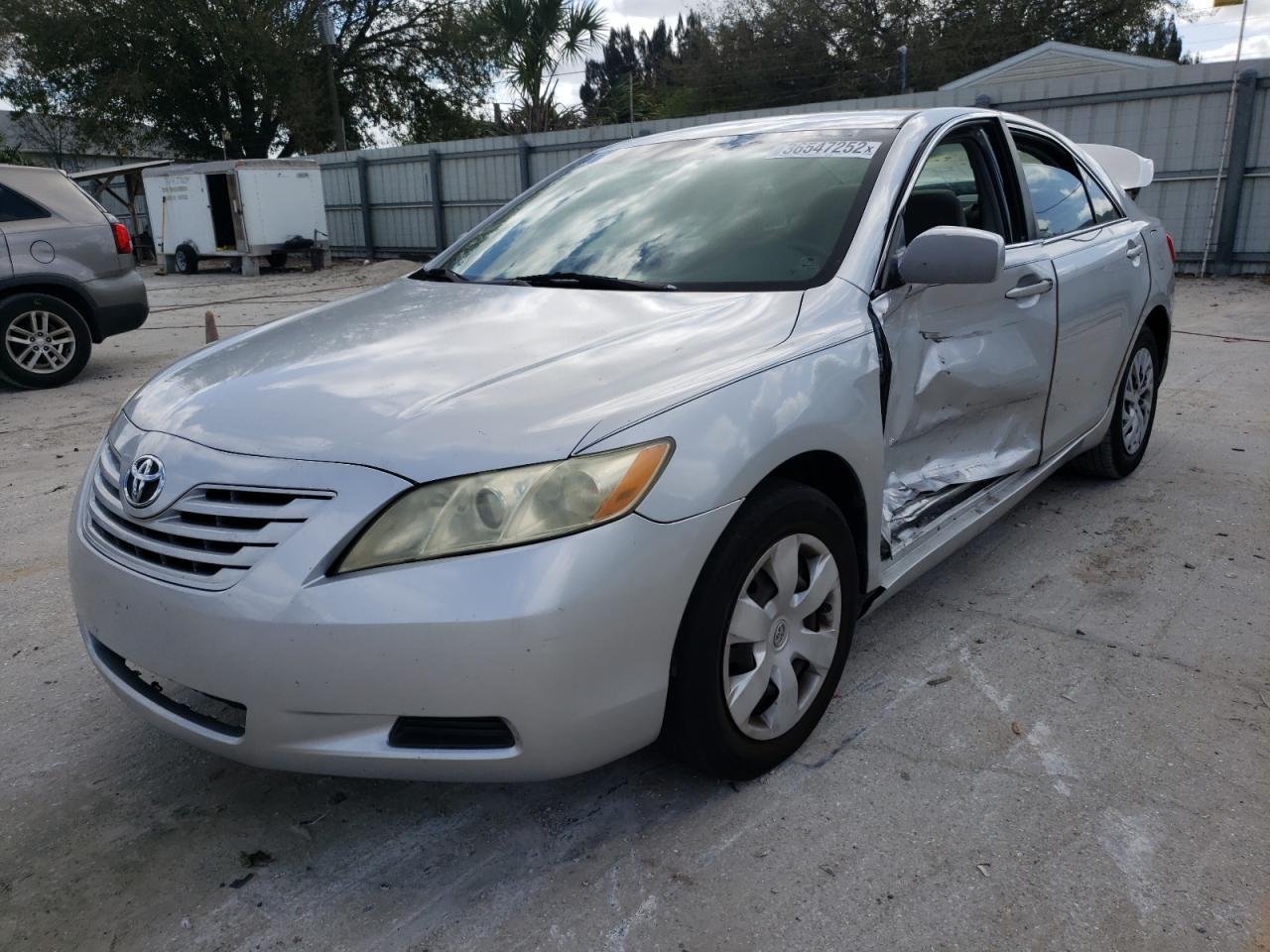 Photo 2 from auction – 2009 TOYOTA CAMRY with VIN 4T1BE46K69U296072
