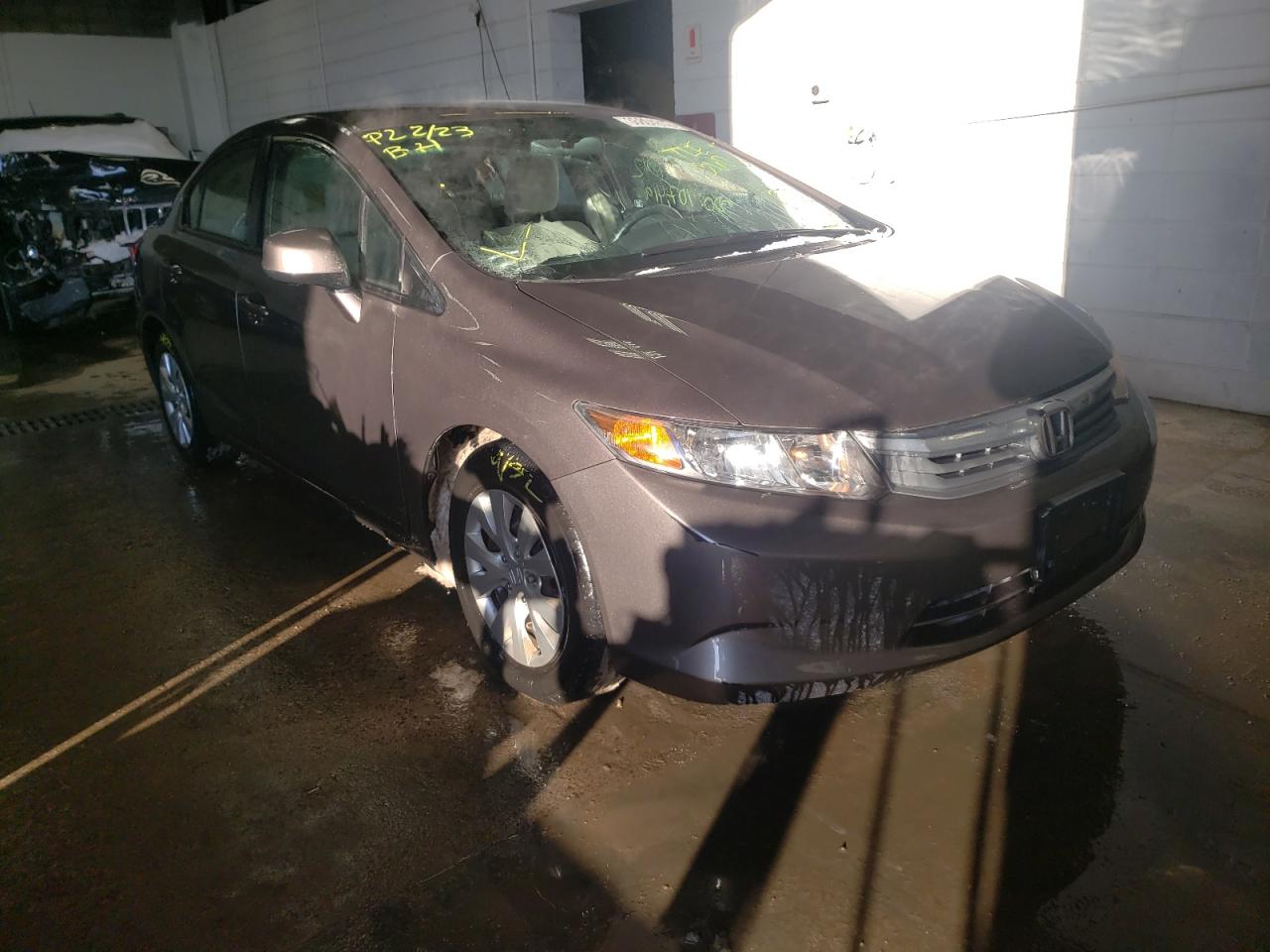 HONDA CIVIC LX 2012 with VIN 19XFB2F53CE009516 - Photo from auction