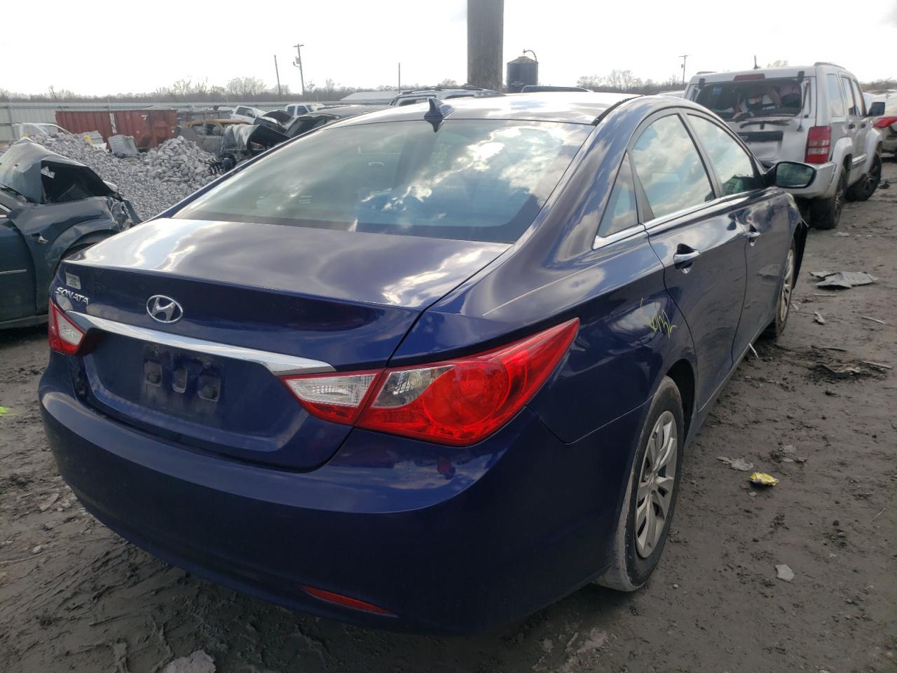 Photo 4 from auction – 2012 HYUNDAI SONATA GLS with VIN 5NPEB4AC8CH318617