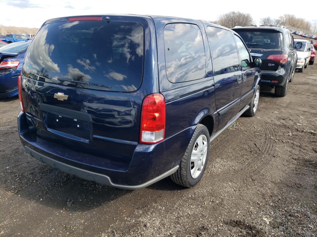 Photo 4 from auction – 2007 CHEVROLET UPLANDER L with VIN 1GNDV23W77D178903