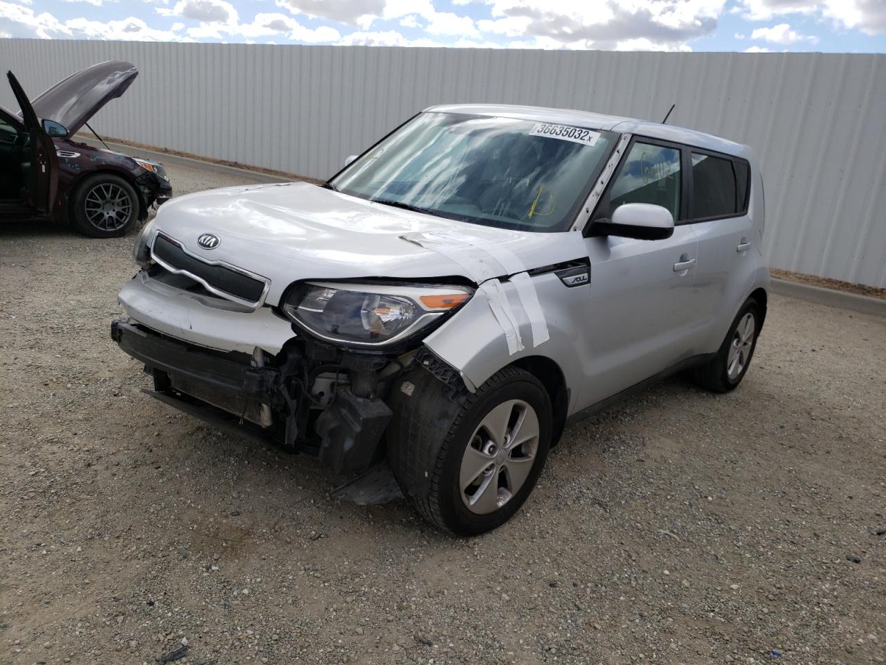 Photo 2 from auction – 2015 KIA SOUL with VIN KNDJN2A21F7816586