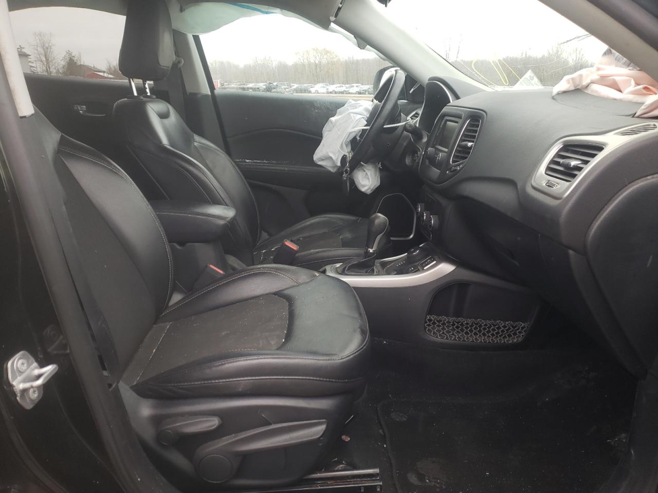 Photo 5 from auction – 2018 JEEP COMPASS LA with VIN 3C4NJDBB9JT255968