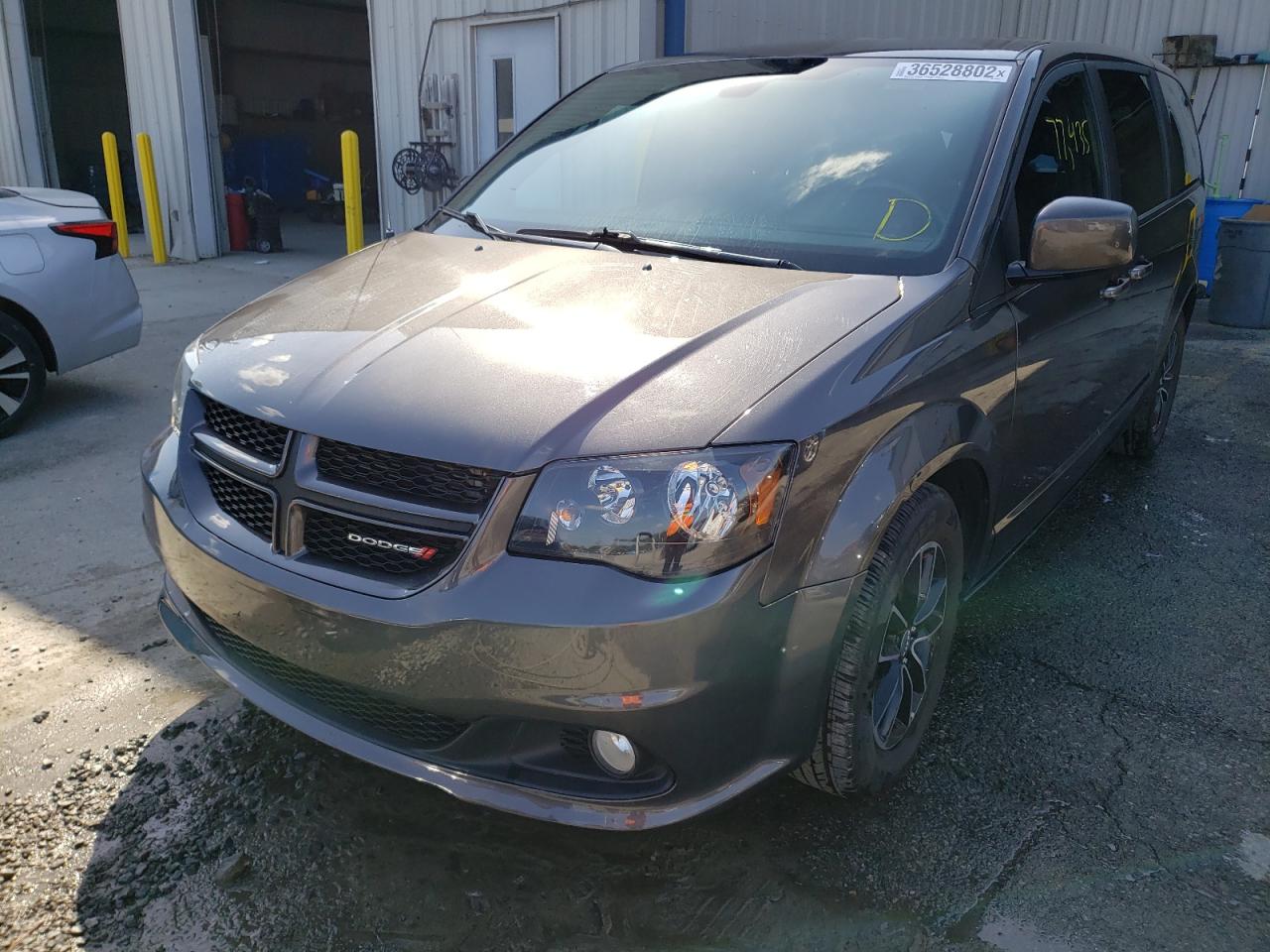 Photo 2 from auction – 2019 DODGE GRAND CARA with VIN 2C4RDGEG5KR616974