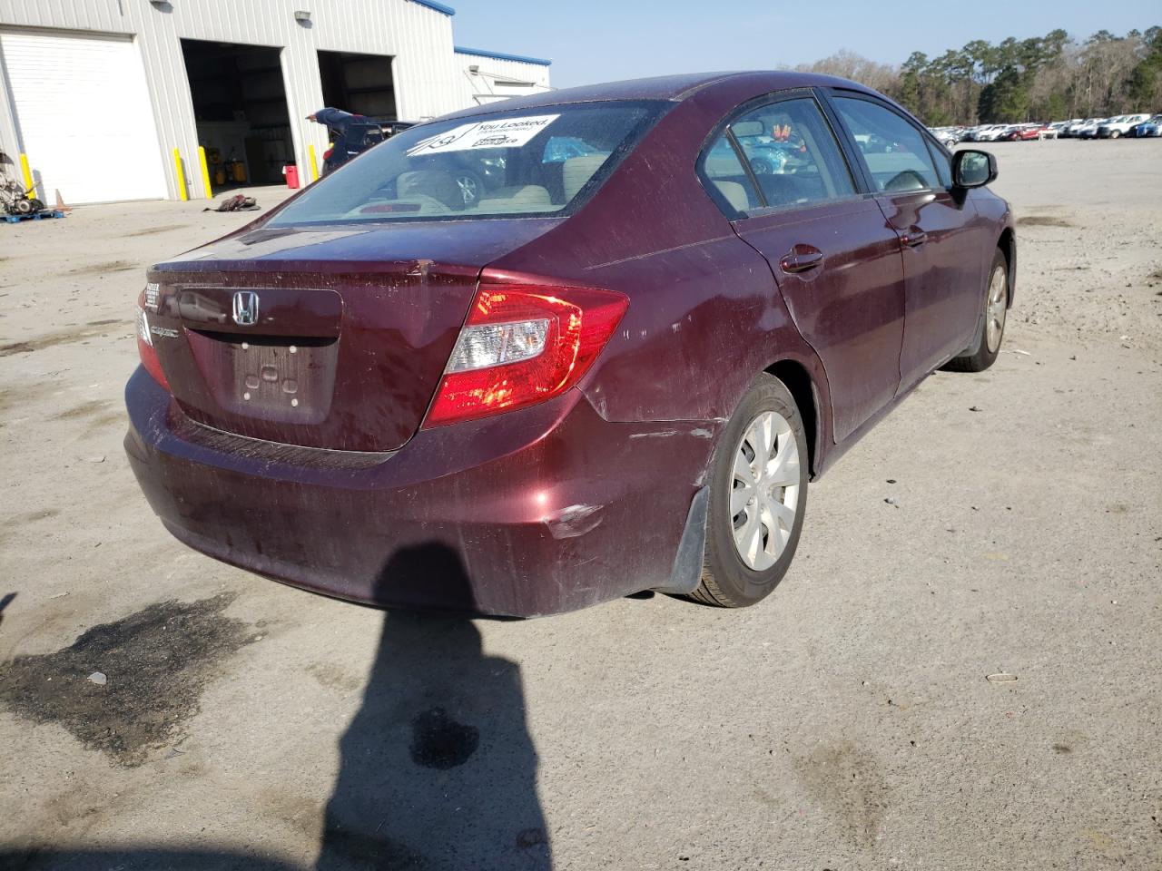 Photo 4 from auction – 2012 HONDA CIVIC LX with VIN 2HGFB2F5XCH575162