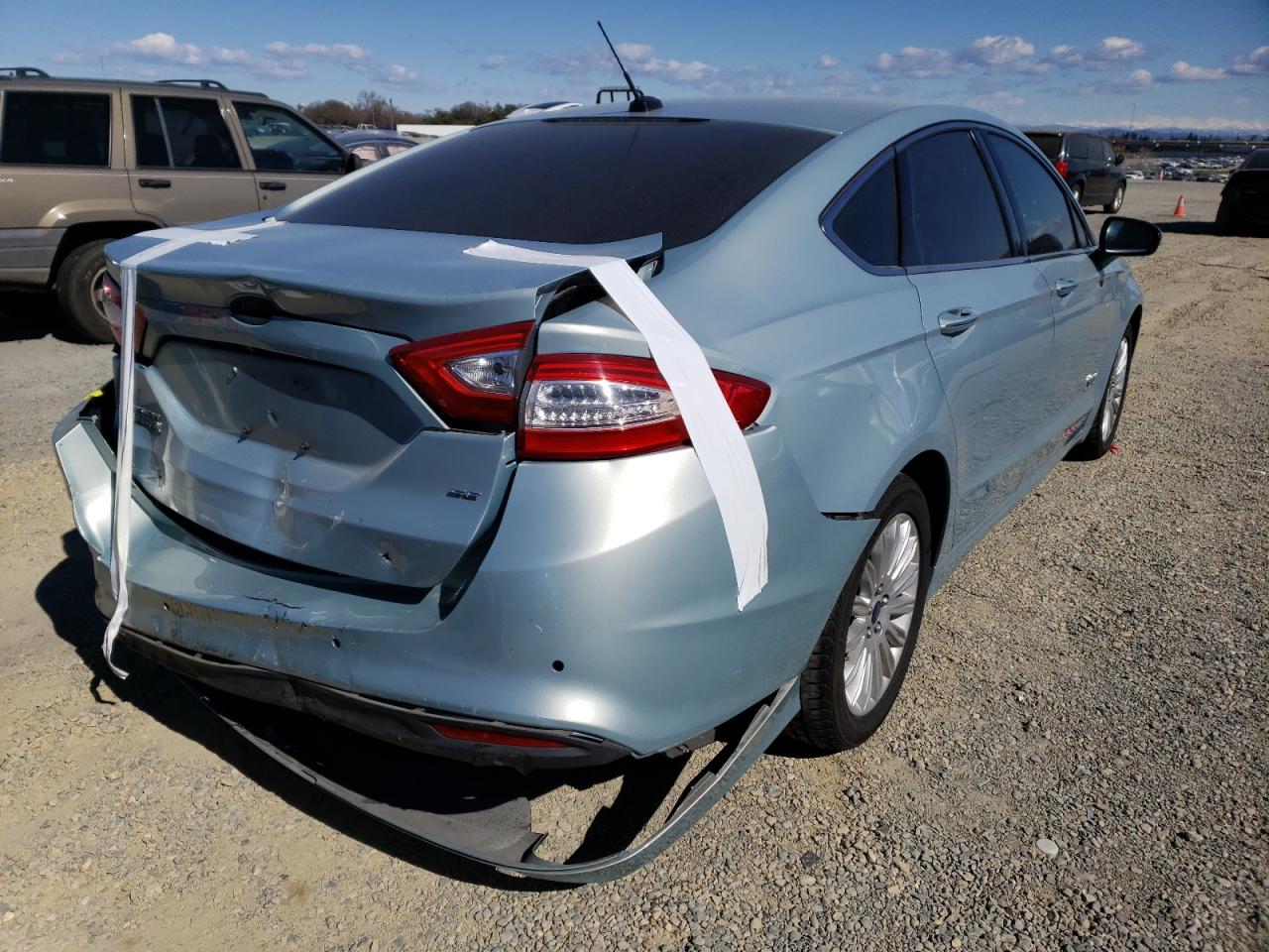 Photo 4 from auction – 2014 FORD FUSION SE with VIN 3FA6P0PU1ER103603