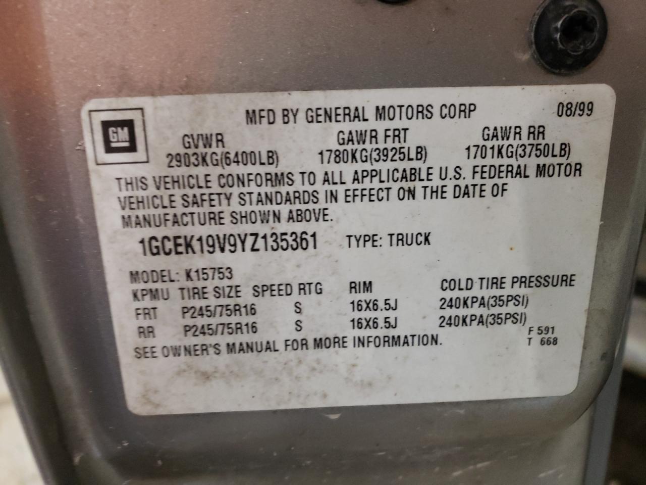 Photo 10 from auction – 2000 CHEVROLET SILVERADO with VIN 1GCEK19V9YZ135361