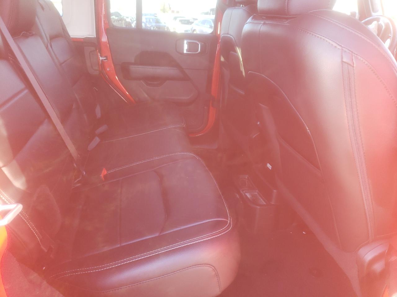 Photo 6 from auction – 2018 JEEP WRANGLER U with VIN 1C4HJXEG4JW149332