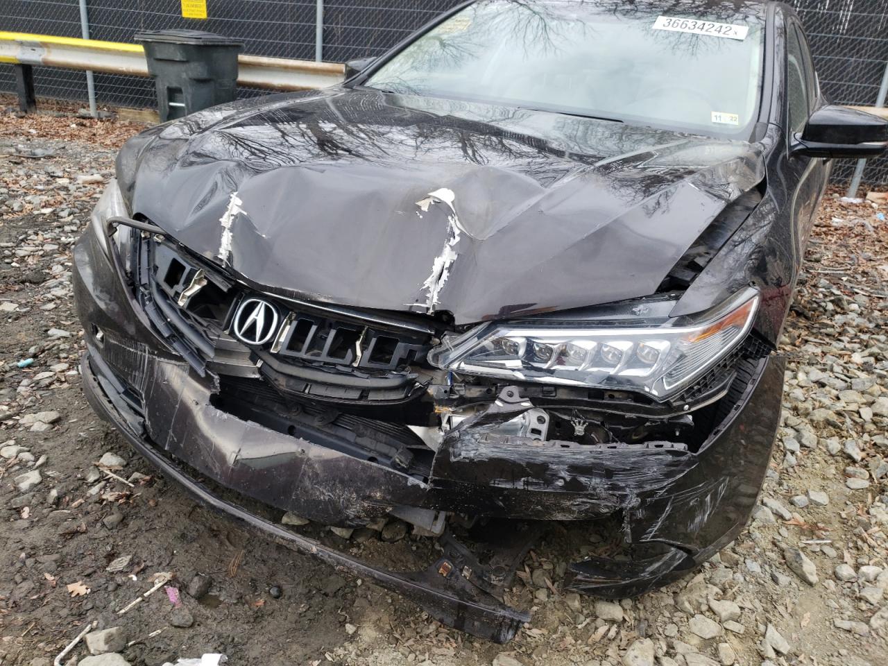 Foto 9 de la subasta – 2015 ACURA TLX TECH con VIN 19UUB1F57FA010713