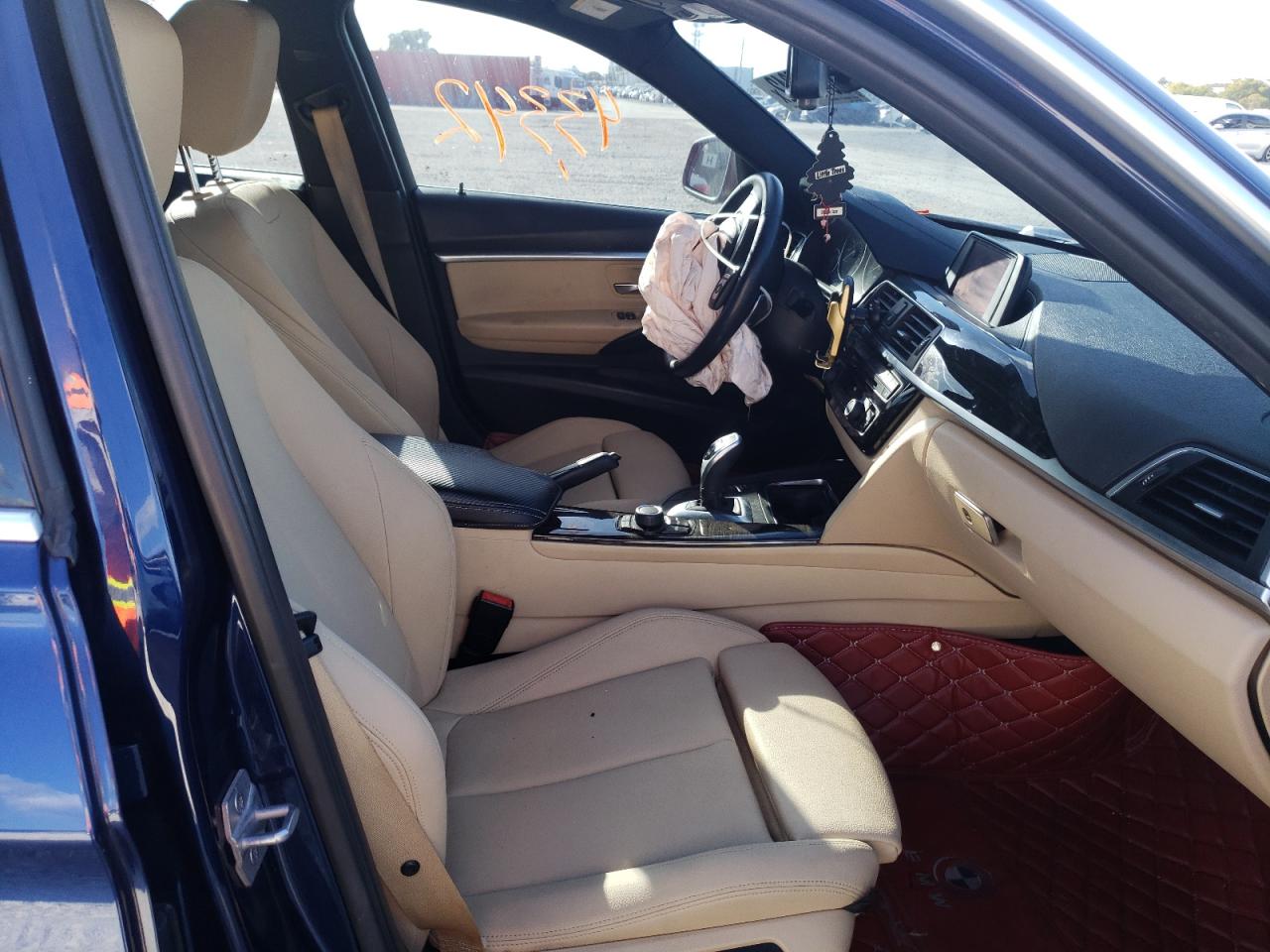 Photo 5 from auction – 2018 BMW 330 I with VIN WBA8B9G5XJNU96347
