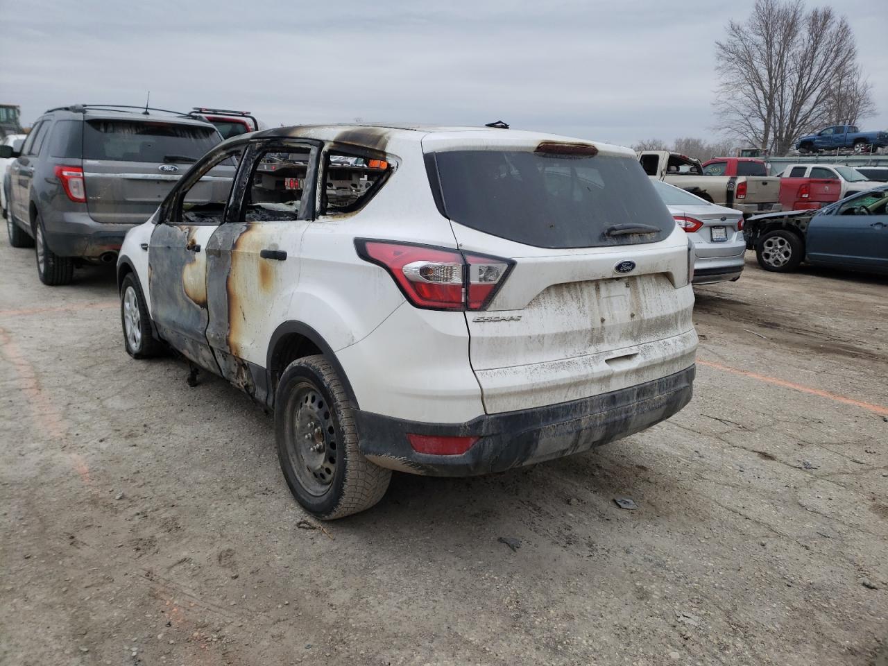 Photo 3 from auction – 2017 FORD ESCAPE S with VIN 1FMCU0F71HUE78546