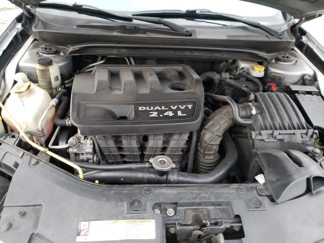 Photo 7 from auction – 2013 CHRYSLER 200 TOURIN with VIN 1C3CCBBB1DN695956