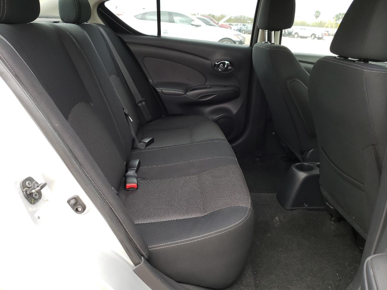 Photo 6 from auction – 2016 NISSAN VERSA S with VIN 3N1CN7AP8GL825397