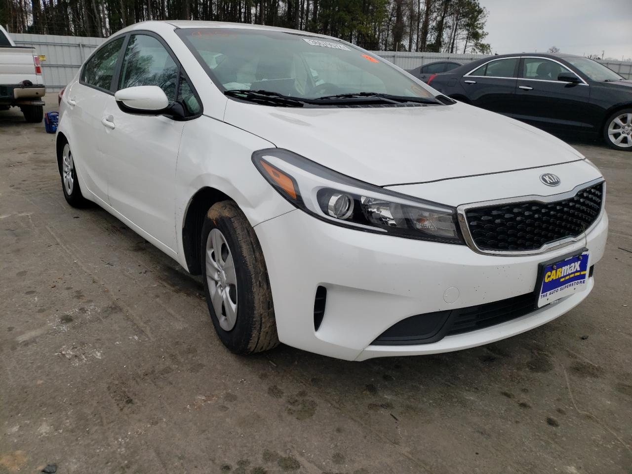 KIA FORTE LX 2017 with VIN 3KPFL4A79HE032629 - Photo from auction