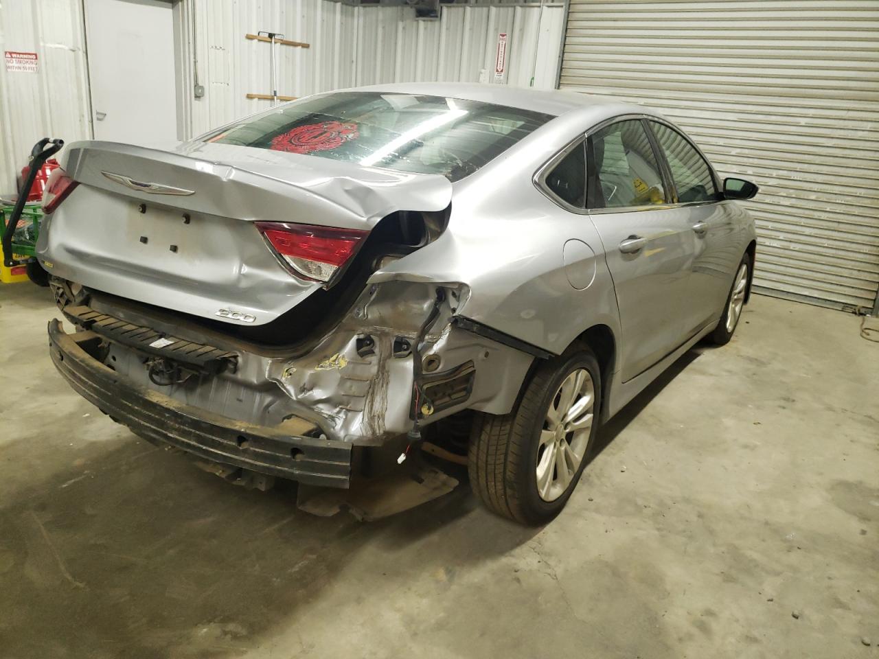 Photo 4 from auction – 2015 CHRYSLER 200 LIMITE with VIN 1C3CCCAB7FN576884
