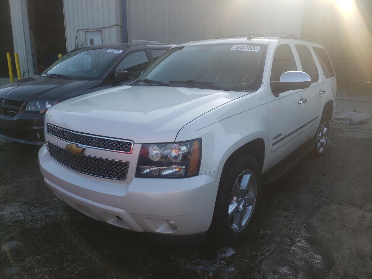 Photo 2 from auction – 2014 CHEVROLET TAHOE C150 with VIN 1GNSCCE01ER124797