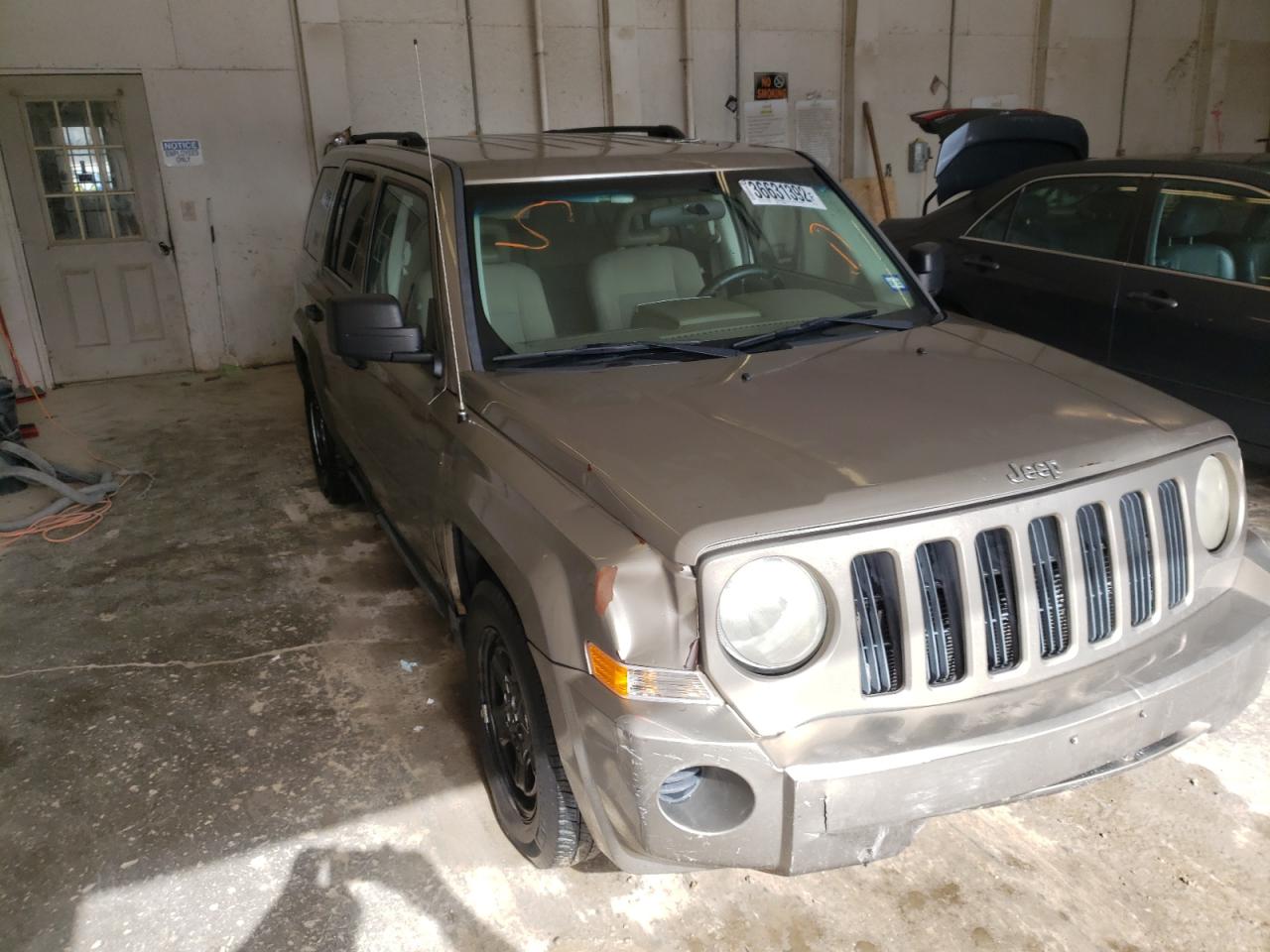 JEEP PATRIOT SP 2008 with VIN 1J8FT28W38D647527 - Photo from auction