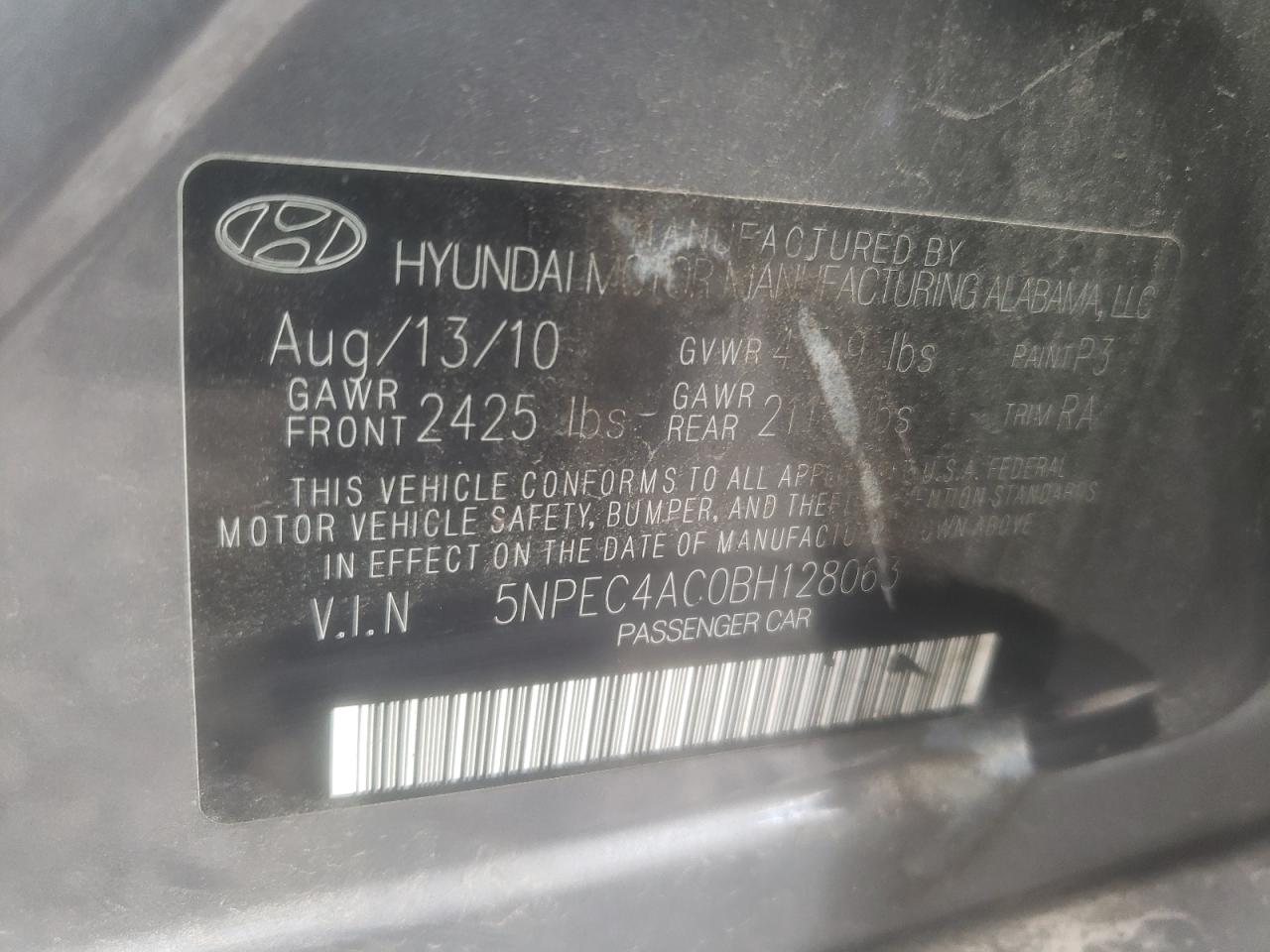 Photo 10 from auction – 2011 HYUNDAI SONATA SE with VIN 5NPEC4AC0BH128063