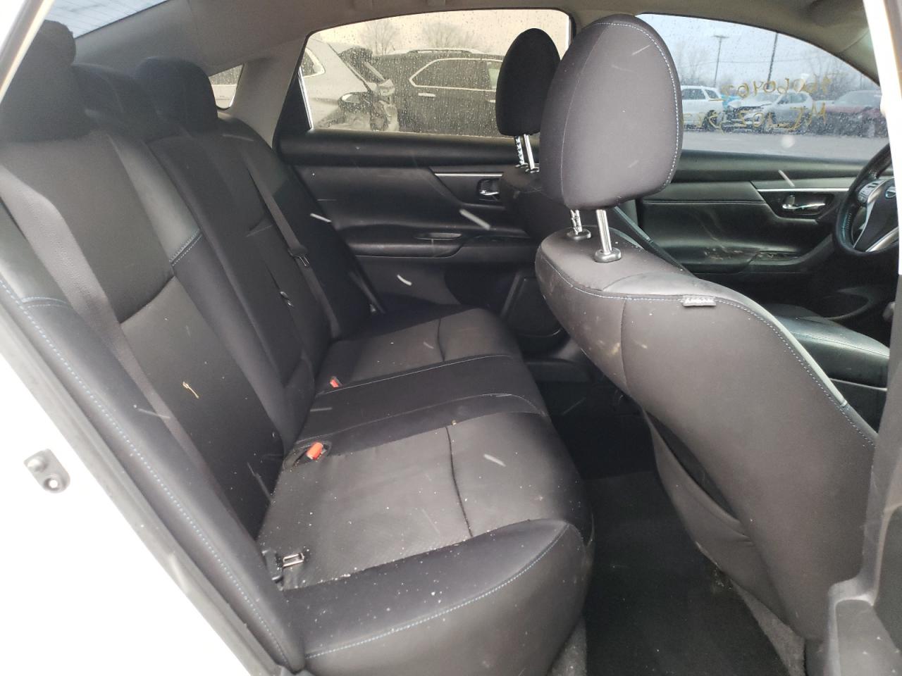 Photo 6 from auction – 2017 NISSAN ALTIMA 2.5 with VIN 1N4AL3AP7HC484581