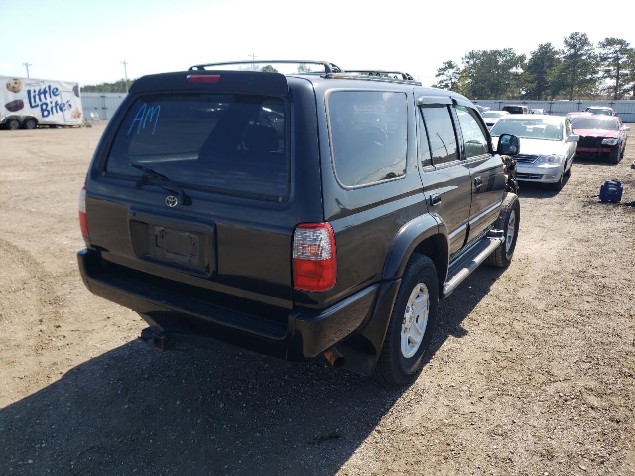 Photo 4 from auction – 2000 TOYOTA 4RUNNER LI with VIN JT3GN87R4Y0155587
