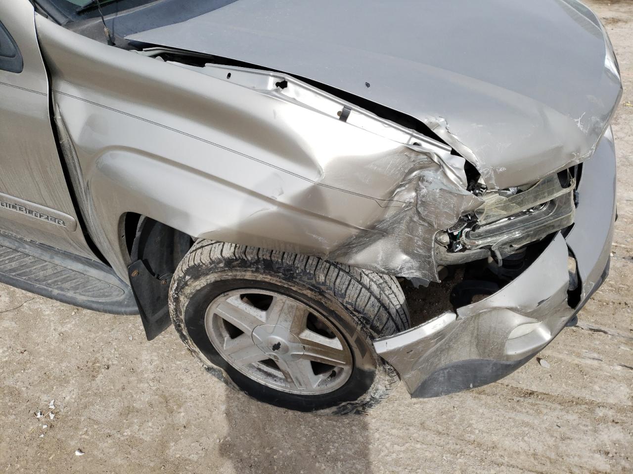 Photo 9 from auction – 2002 CHEVROLET TRAILBLAZE with VIN 1GNET16SX26124148