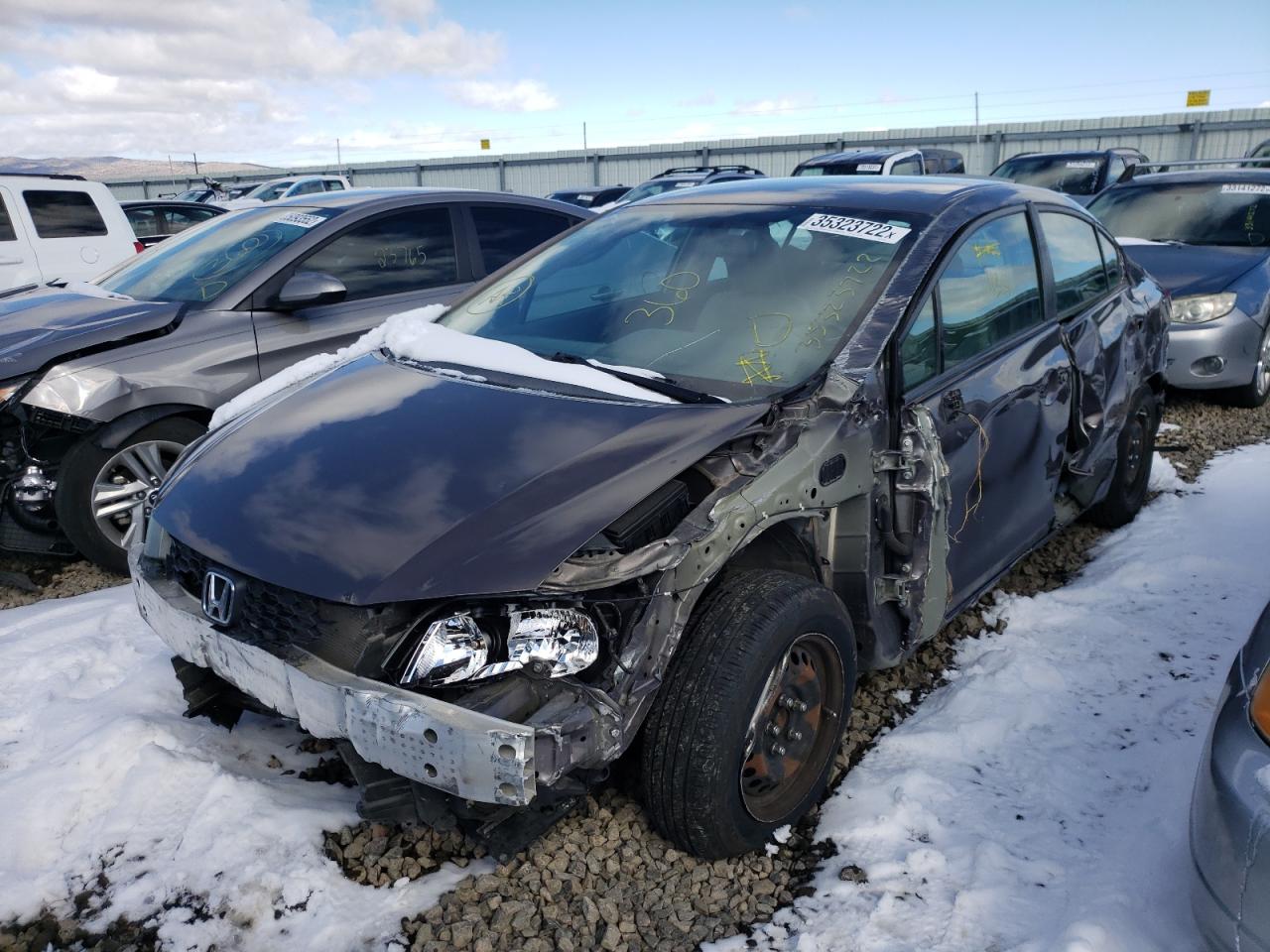 Photo 2 from auction – 2014 HONDA CIVIC LX with VIN 19XFB2F53EE011950