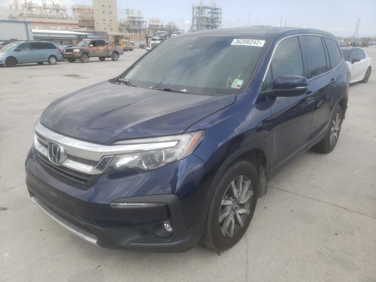 Photo 2 from auction – 2019 HONDA PILOT EXL with VIN 5FNYF5H40KB032943