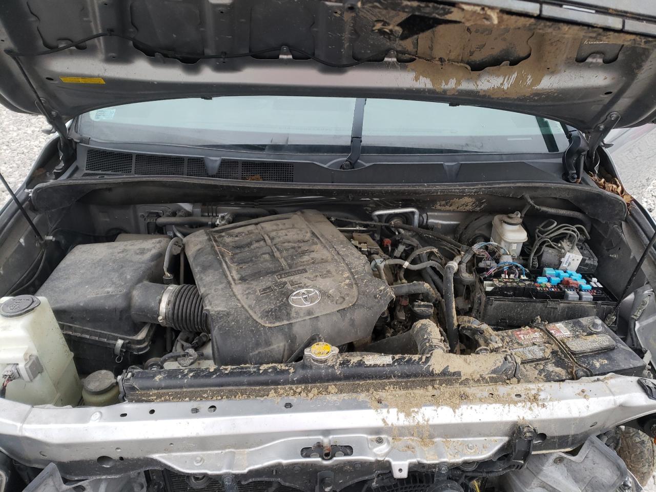 Photo 7 from auction – 2013 TOYOTA SEQUOIA SR with VIN 5TDBW5G15DS091319