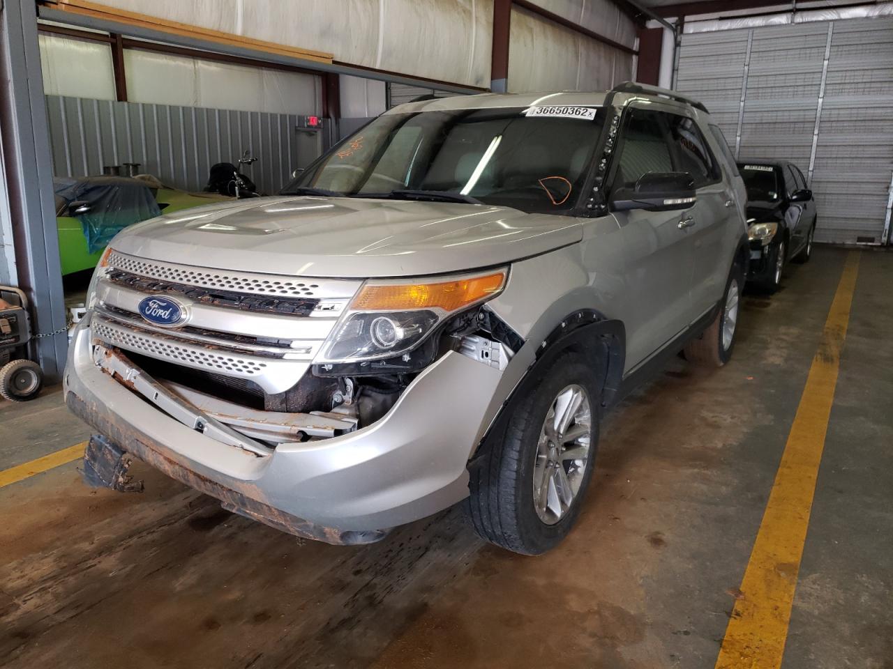 Photo 2 from auction – 2012 FORD EXPLORER X with VIN 1FMHK8D89CGA61379