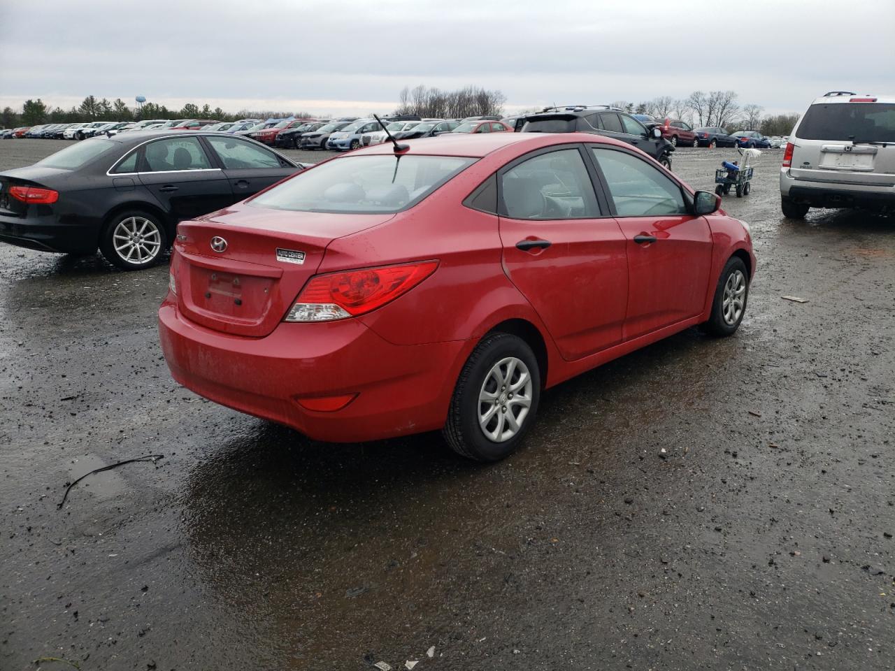 Photo 4 from auction – 2012 HYUNDAI ACCENT GLS with VIN KMHCT4AE2CU039686