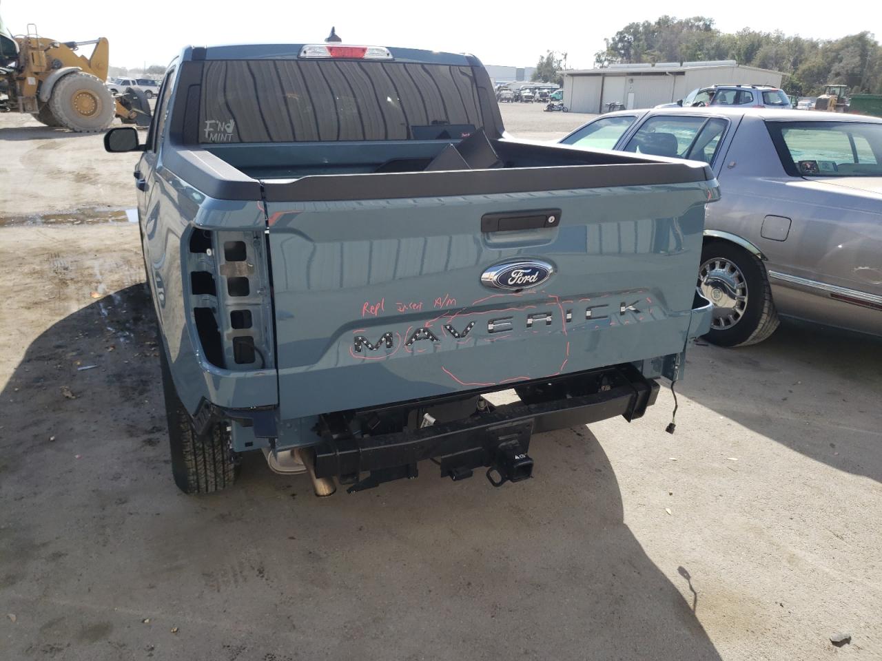Photo 9 from auction – 2022 FORD MAVERICK X with VIN 3FTTW8E92NRA03359
