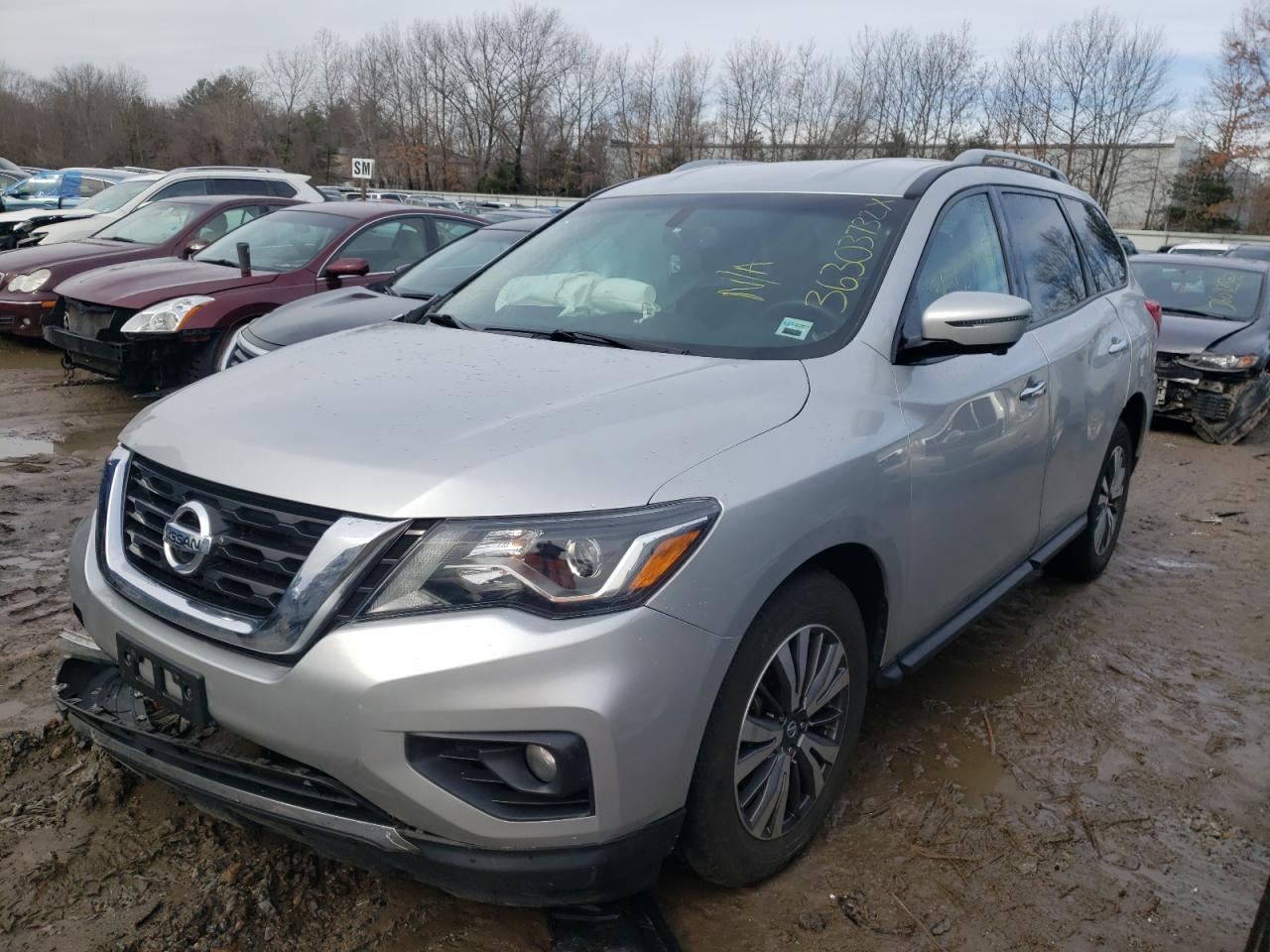 Photo 2 from auction – 2017 NISSAN PATHFINDER with VIN 5N1DR2MM3HC688517