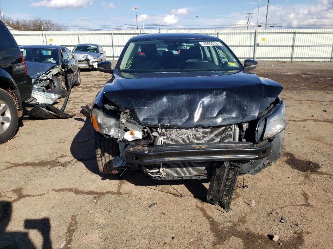 Photo 9 from auction – 2013 VOLKSWAGEN PASSAT SEL with VIN 1VWCN7A30DC124173