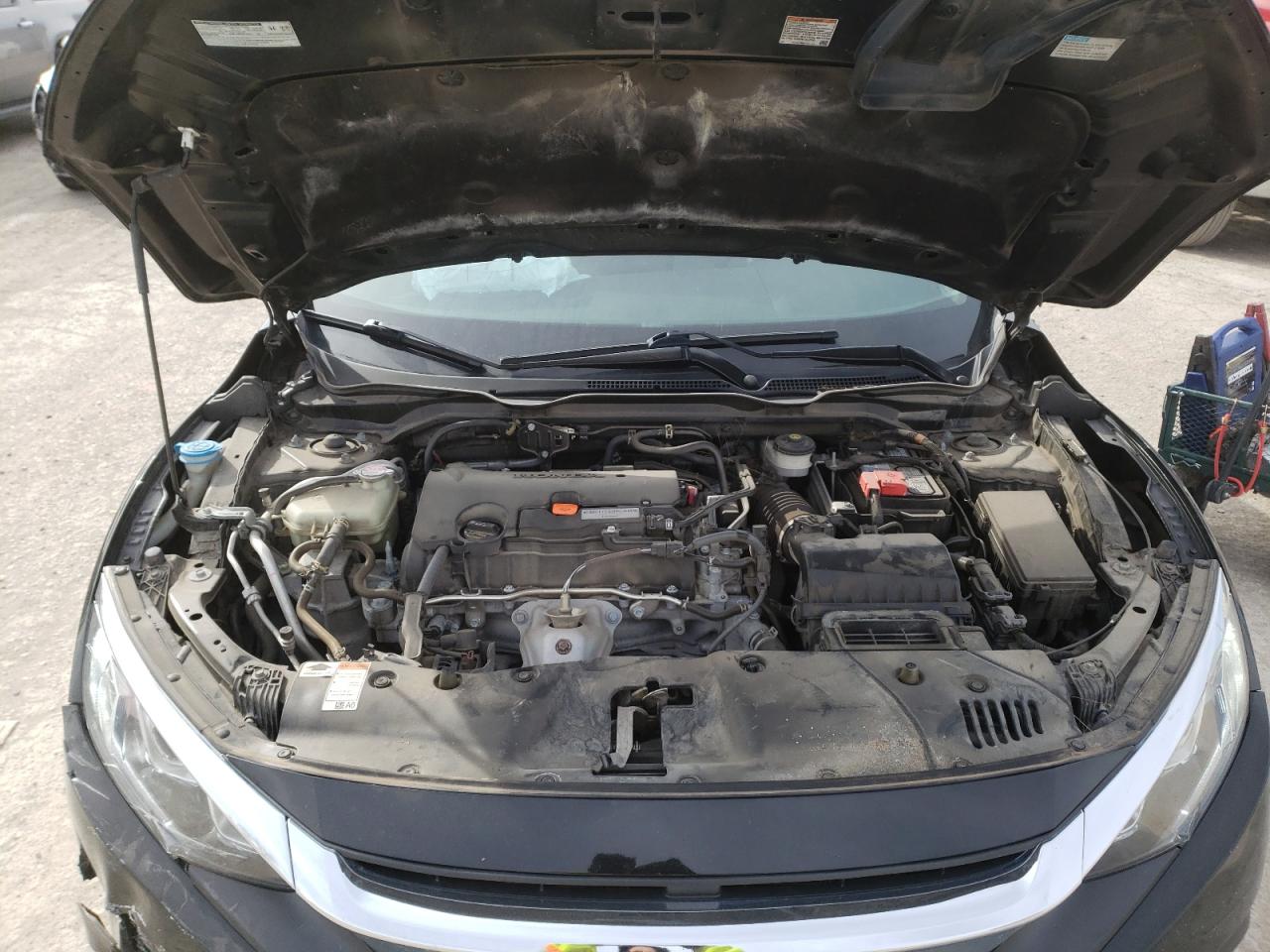 Photo 7 from auction – 2018 HONDA CIVIC EX with VIN 2HGFC2F72JH548971