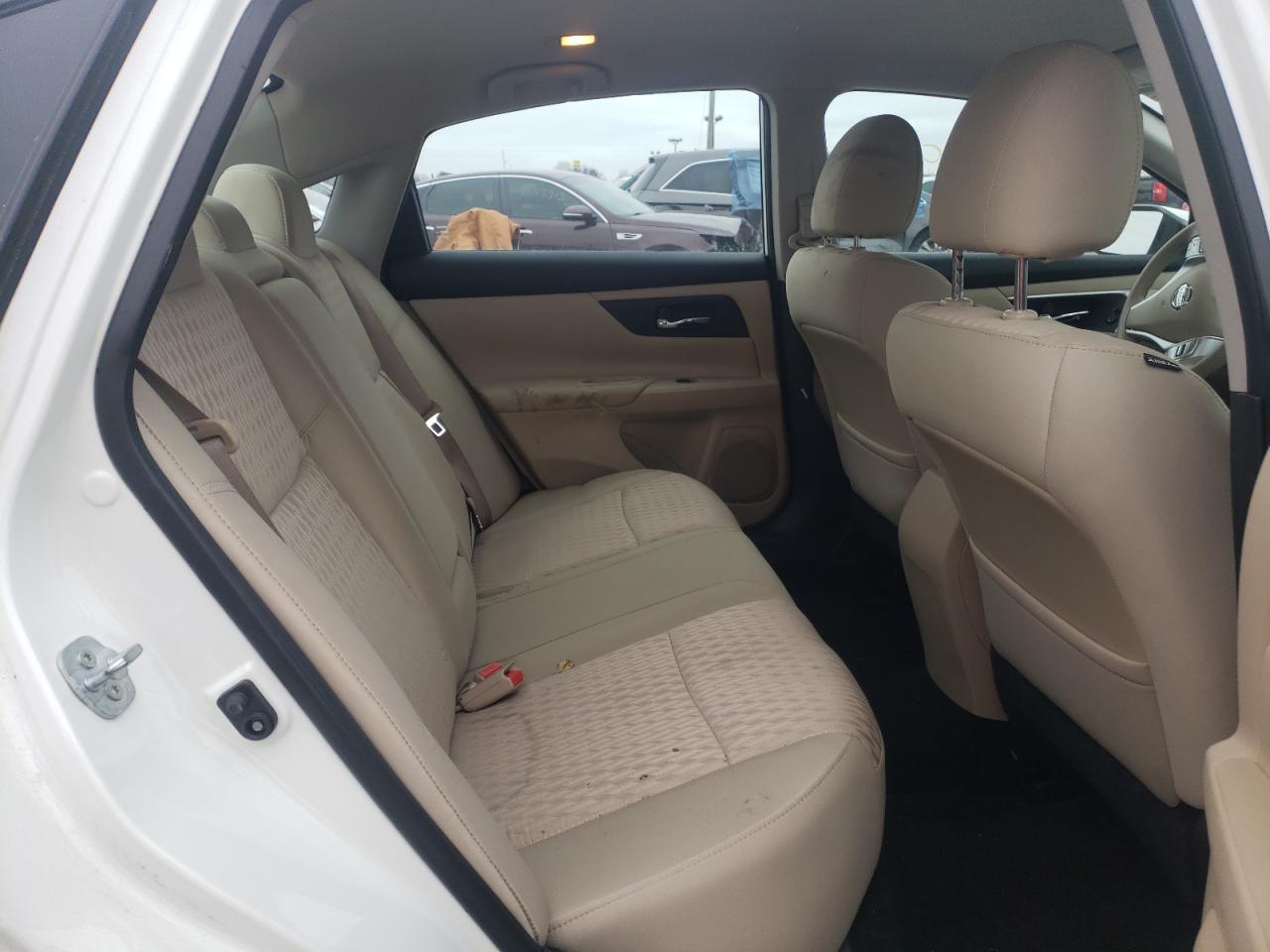 Photo 6 from auction – 2017 NISSAN ALTIMA 2.5 with VIN 1N4AL3APXHC128657