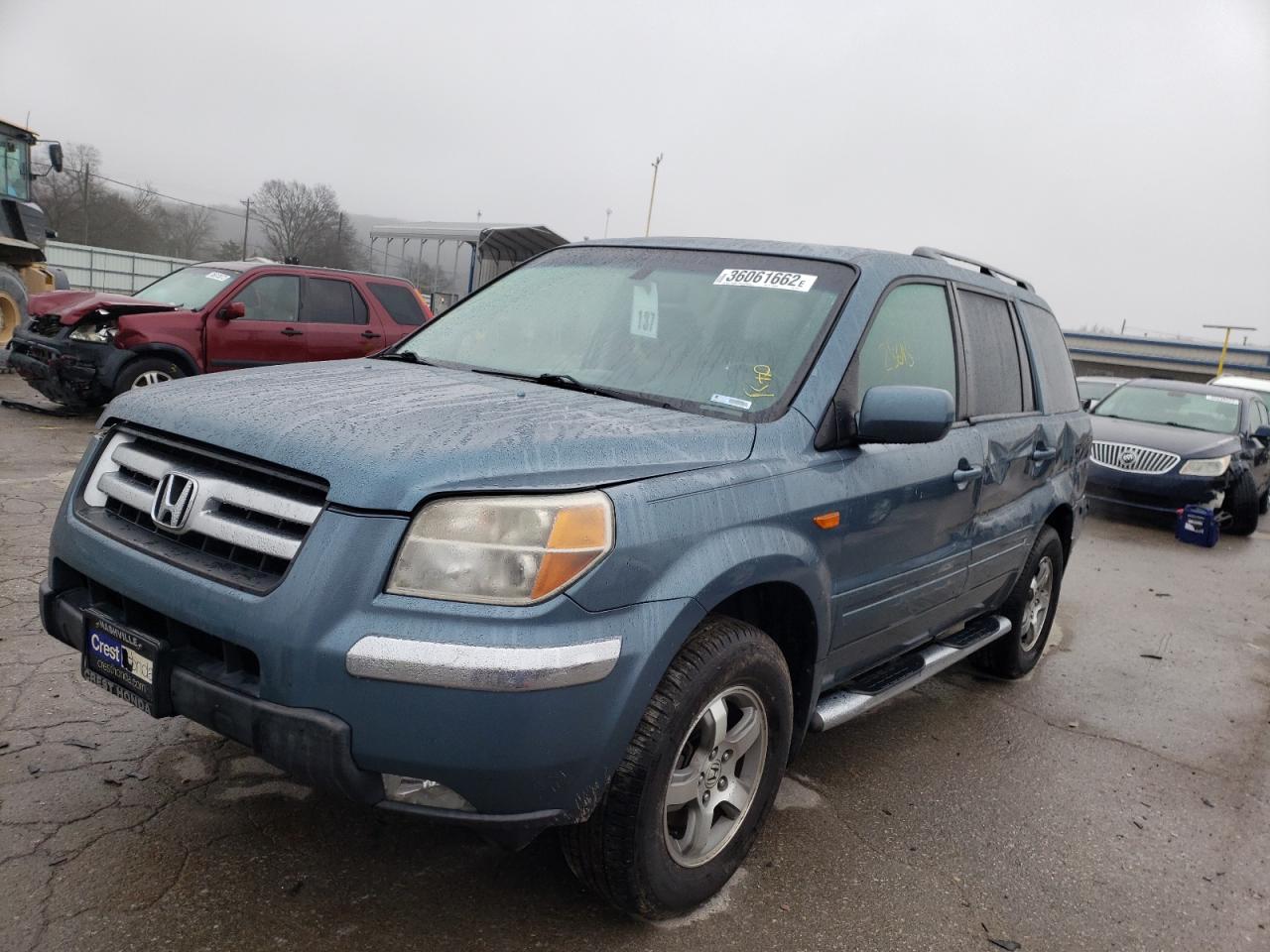 Photo 2 from auction – 2007 HONDA PILOT EXL with VIN 5FNYF18527B033231