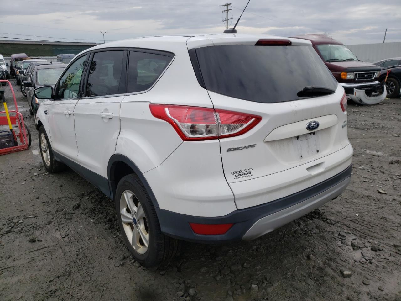Photo 3 from auction – 2014 FORD ESCAPE SE with VIN 1FMCU0GX8EUE05409