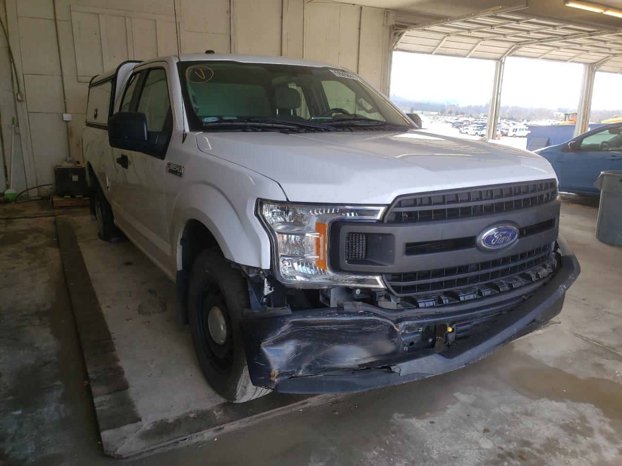 FORD F150 SUPER 2018 with VIN 1FTEX1CB1JKE38505 - Photo from auction