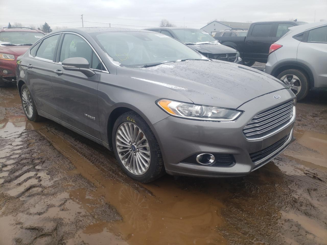 FORD FUSION TIT 2013 with VIN 3FA6P0RU9DR382181 - Photo from auction
