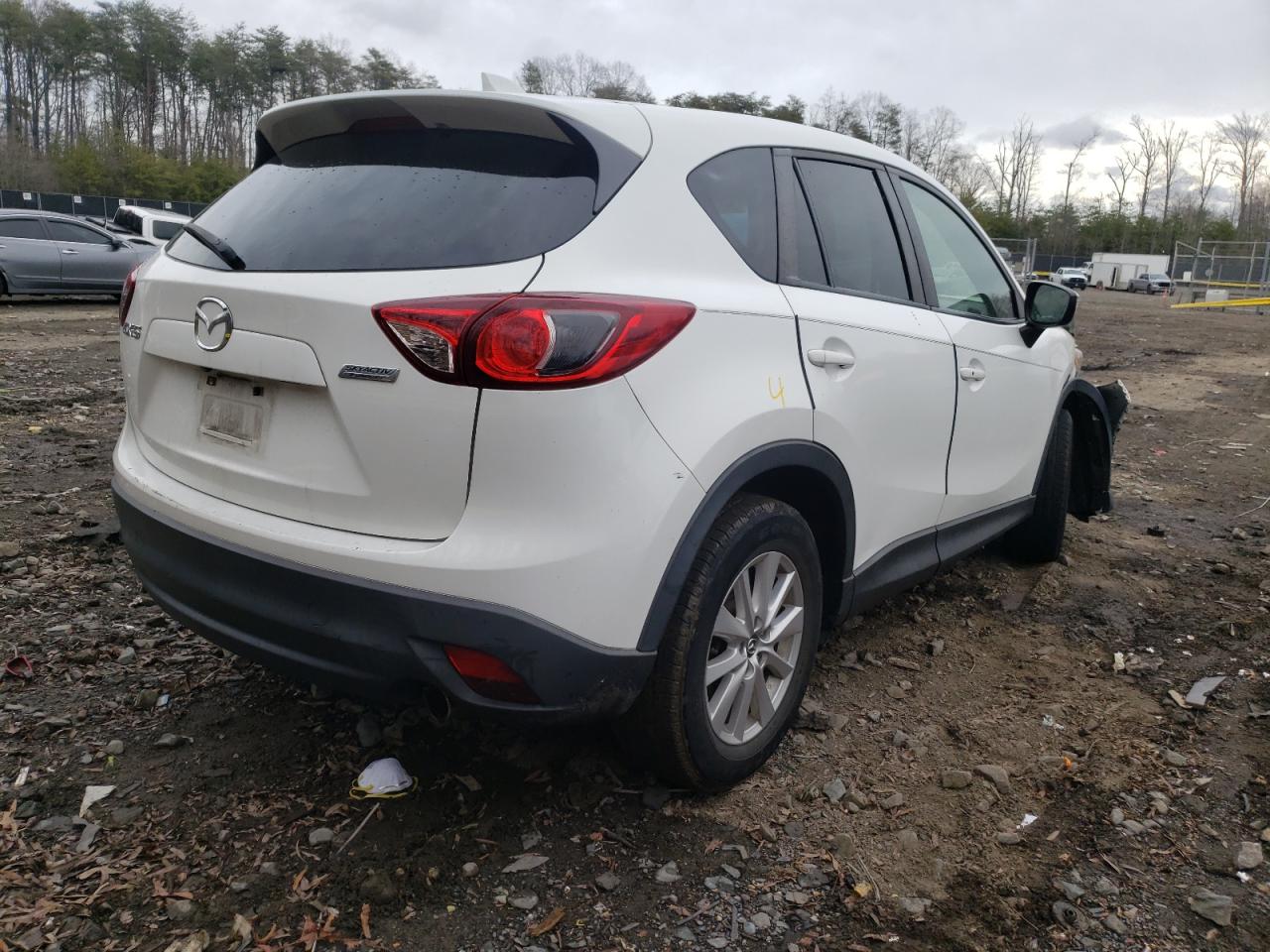 Photo 4 from auction – 2015 MAZDA CX-5 TOURI with VIN JM3KE2CY6F0522512