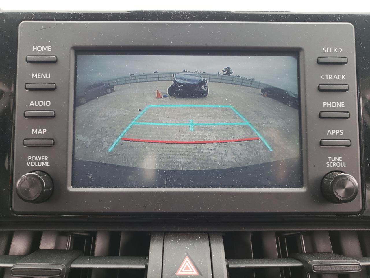 Photo 9 from auction – 2019 TOYOTA RAV4 LE with VIN 2T3H1RFV4KC032442