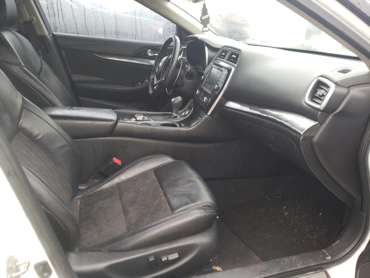 Photo 5 from auction – 2016 NISSAN MAXIMA 3.5 with VIN 1N4AA6AP0GC405211
