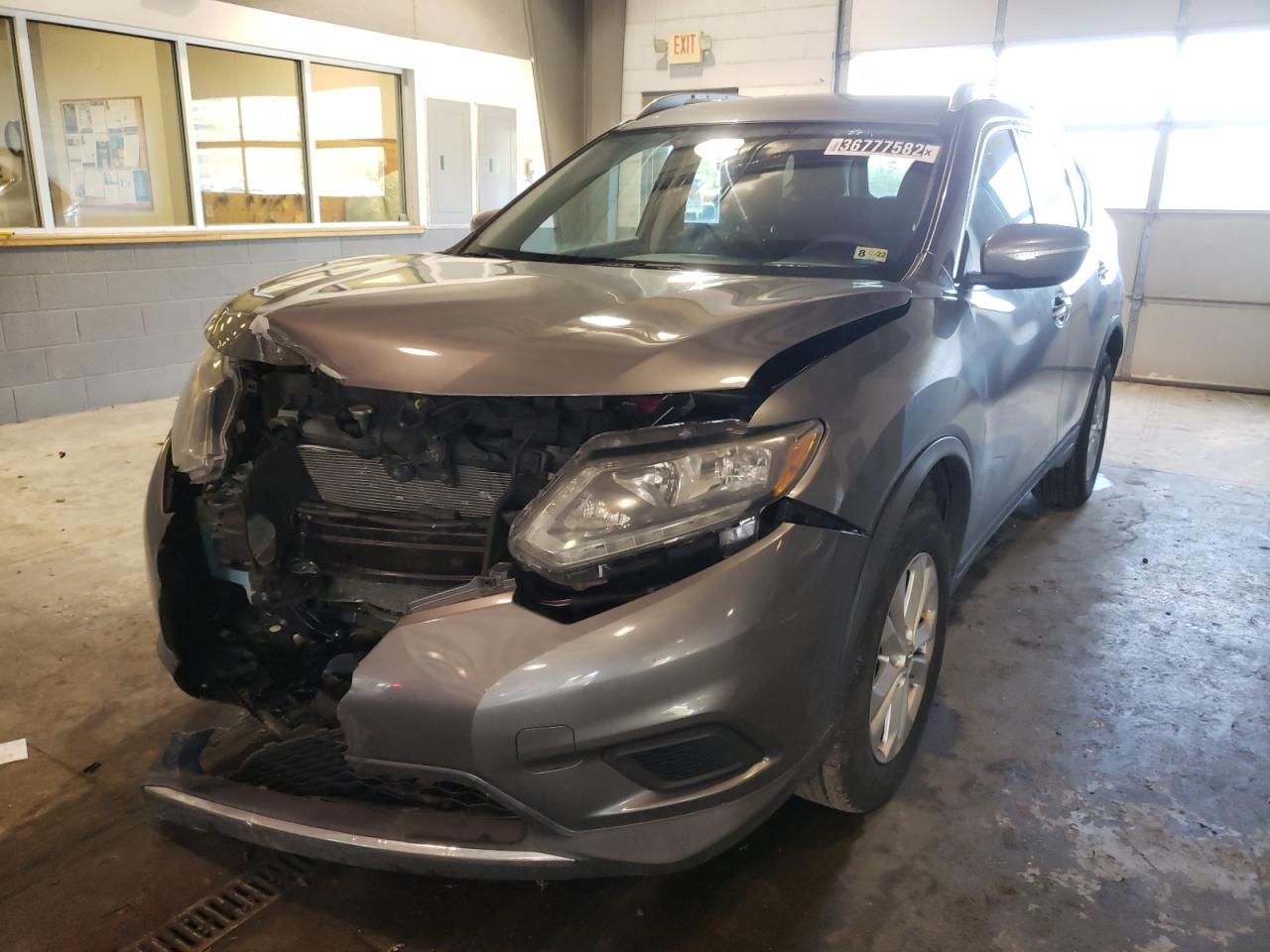 Photo 2 from auction – 2015 NISSAN ROGUE S with VIN KNMAT2MV8FP554447