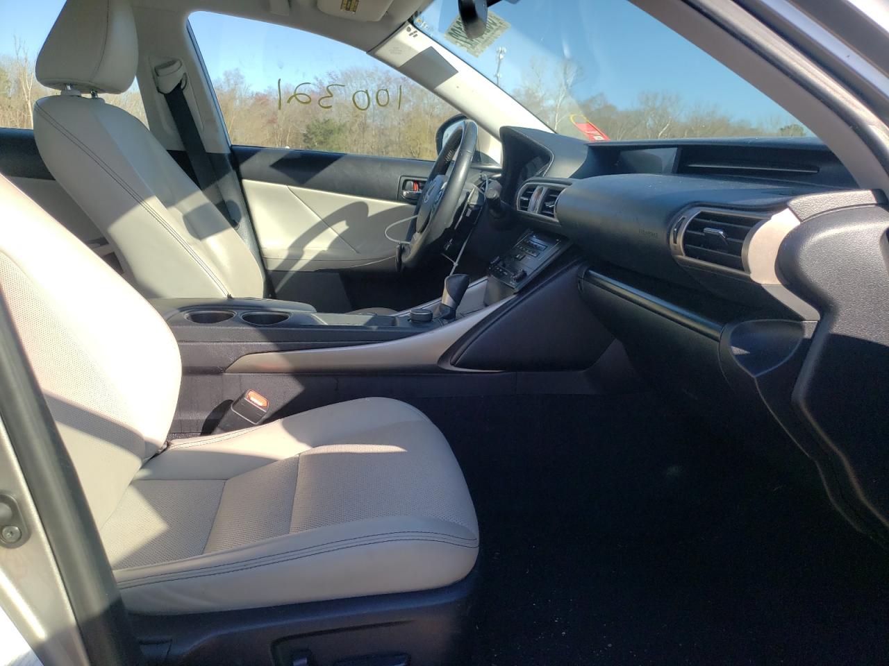 Photo 5 from auction – 2014 LEXUS IS 250 with VIN JTHBF1D28E5039176