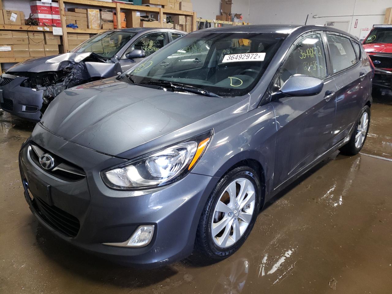 Photo 2 from auction – 2012 HYUNDAI ACCENT with VIN KMHCU5AE6CU017337