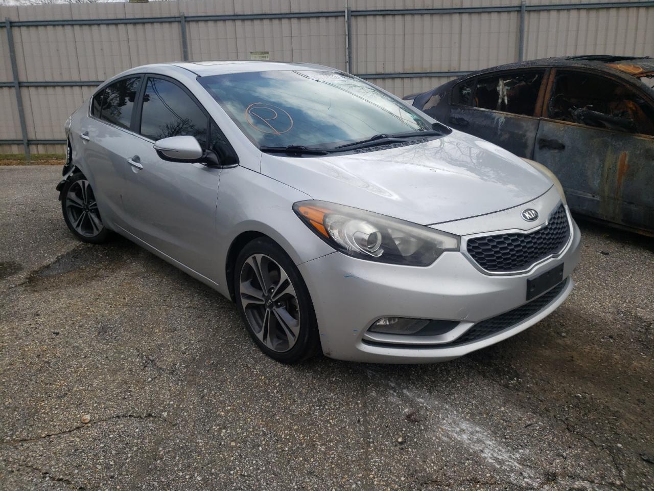 KIA FORTE EX 2014 with VIN KNAFZ4A86E5177221 - Photo from auction