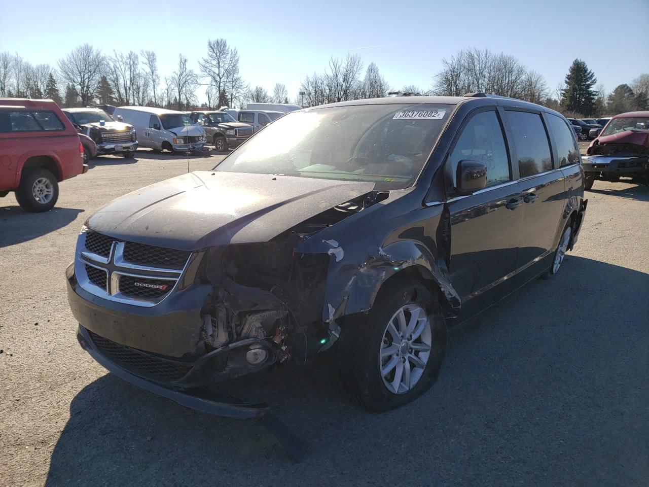 Photo 2 from auction – 2018 DODGE GRAND CARA with VIN 2C4RDGCG5JR298517