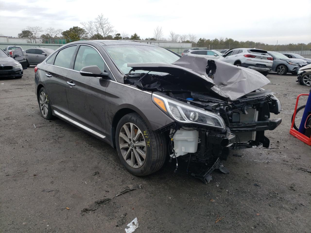 HYUNDAI SONATA SPO 2016 with VIN 5NPE34AF3GH419111 - Photo from auction